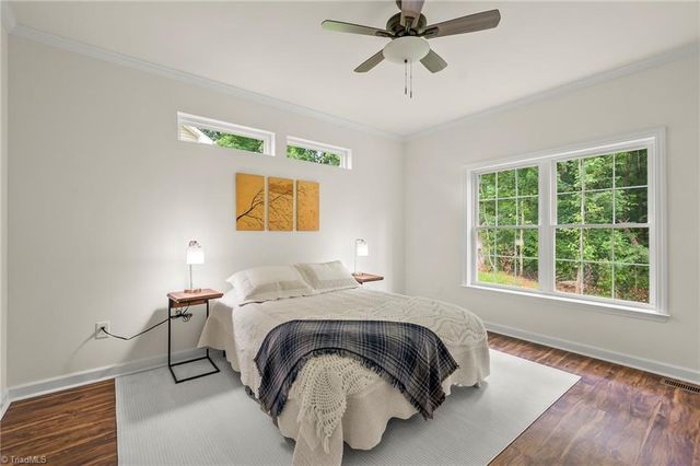4160 Moat Drive, Winston-salem, NC 27101