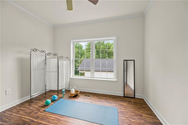 4160 Moat Drive, Winston-salem, NC 27101