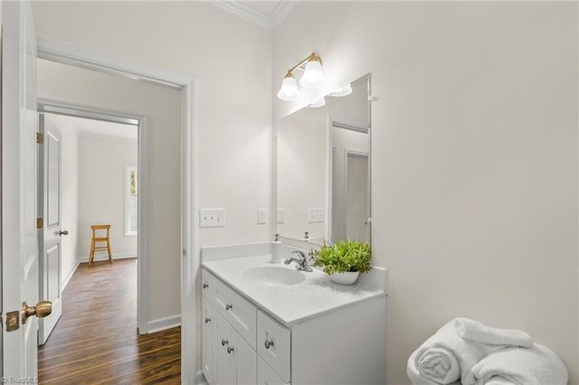 4160 Moat Drive, Winston-salem, NC 27101