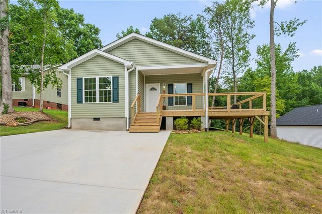 4160 Moat Drive, Winston-salem, NC 27101