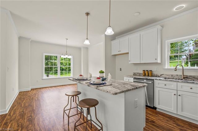 4160 Moat Drive, Winston-salem, NC 27101