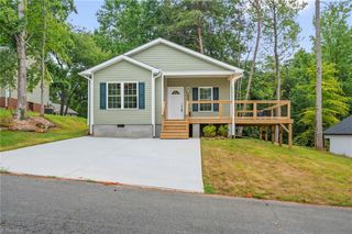 4160 Moat Drive, Winston-salem, NC 27101