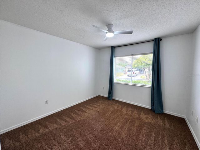 205 PARADISE WOODS PLACE, Davenport, FL 33896