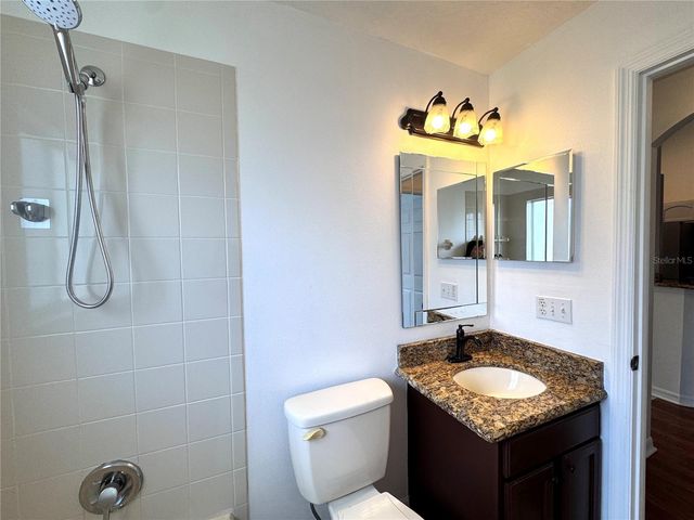 205 PARADISE WOODS PLACE, Davenport, FL 33896