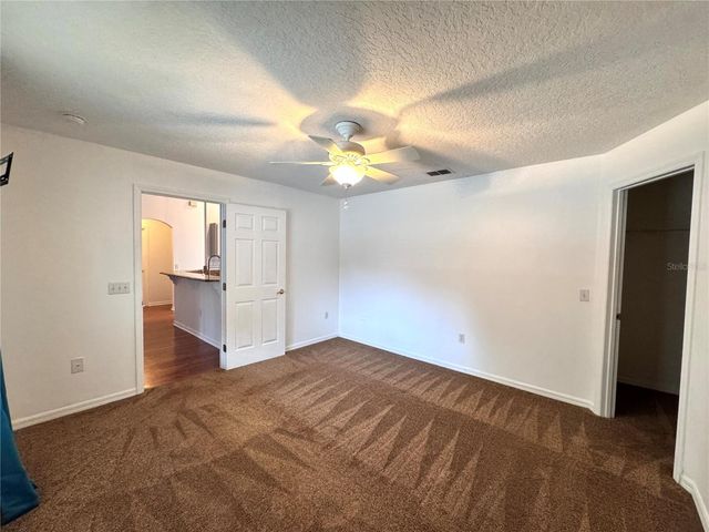 205 PARADISE WOODS PLACE, Davenport, FL 33896