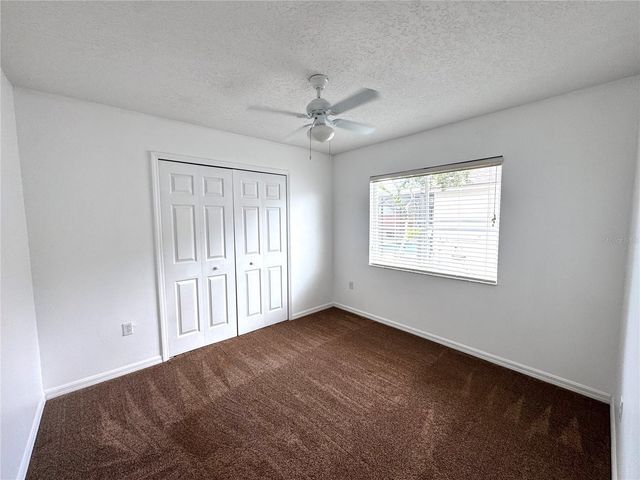 205 PARADISE WOODS PLACE, Davenport, FL 33896