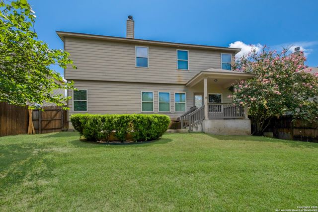 915 Oakwood Way, San Antonio, TX 78245