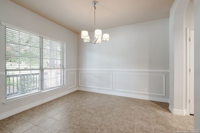 915 Oakwood Way, San Antonio, TX 78245