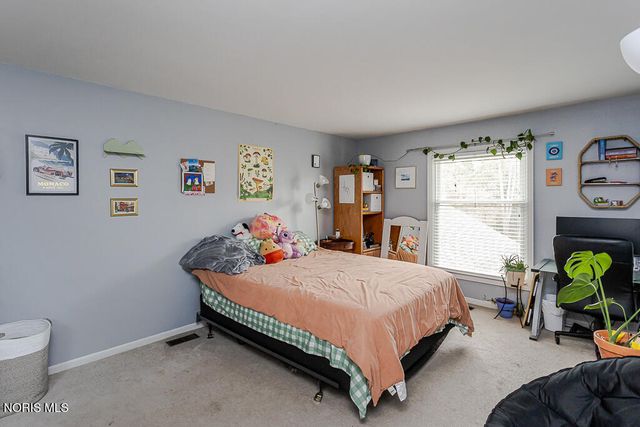 4243 W Bancroft Street, Apt 205w, Ottawa Hills, OH 43615