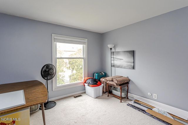 4243 W Bancroft Street, Apt 205w, Ottawa Hills, OH 43615