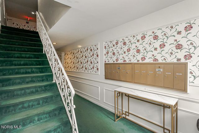 4243 W Bancroft Street, Apt 205w, Ottawa Hills, OH 43615