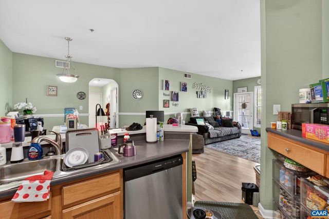 280 RIVERBEND DR #2A, Charlottesville, VA 22911