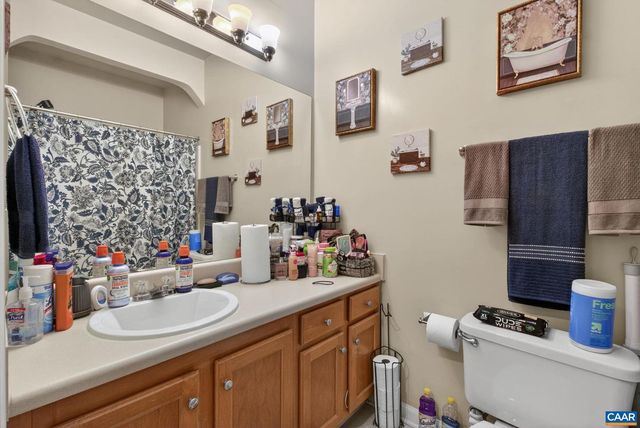 280 RIVERBEND DR #2A, Charlottesville, VA 22911
