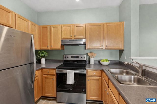 280 RIVERBEND DR #2A, Charlottesville, VA 22911