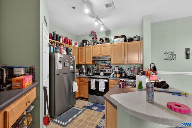 280 RIVERBEND DR #2A, Charlottesville, VA 22911