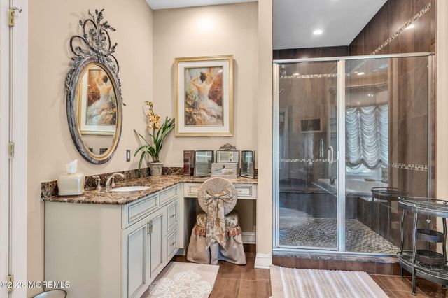 24 Embry Farm Road, Marlboro, NJ 07746
