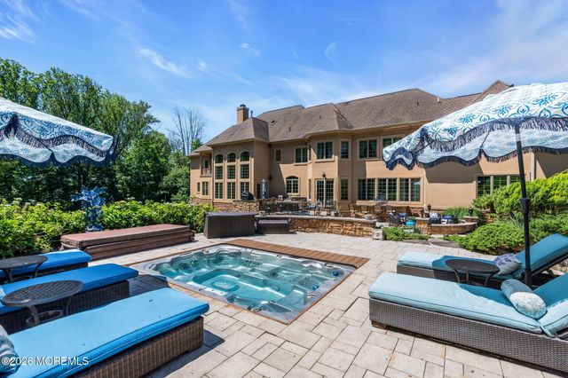 24 Embry Farm Road, Marlboro, NJ 07746