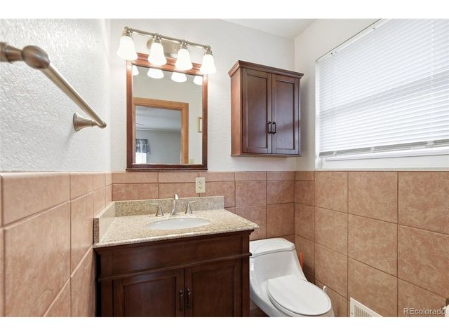 1885 E 115th Ave, Northglenn, CO 80233