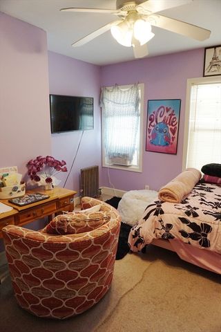 112 Durant St, Lowell, MA 01850