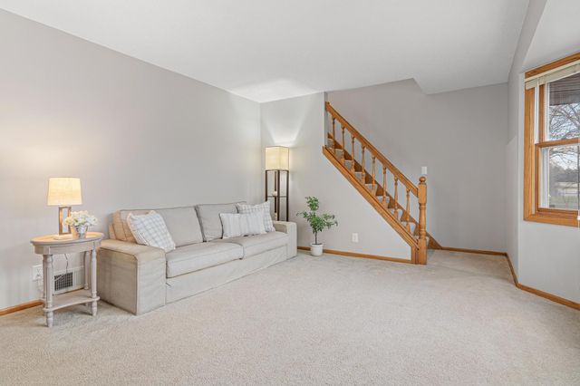 2051 107th Avenue NW, Coon Rapids, MN 55433