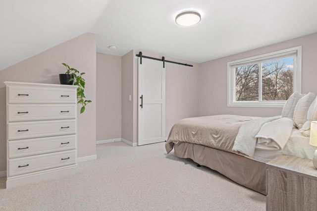 2051 107th Avenue NW, Coon Rapids, MN 55433