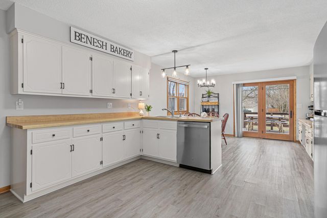 2051 107th Avenue NW, Coon Rapids, MN 55433