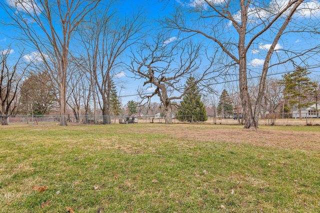 2051 107th Avenue NW, Coon Rapids, MN 55433