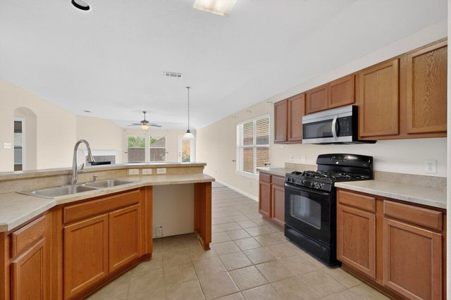 2008 Jasmine Valley Drive, Little Elm, TX 75068