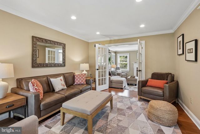 116 LONGWOOD CIR, Doylestown, PA 18901