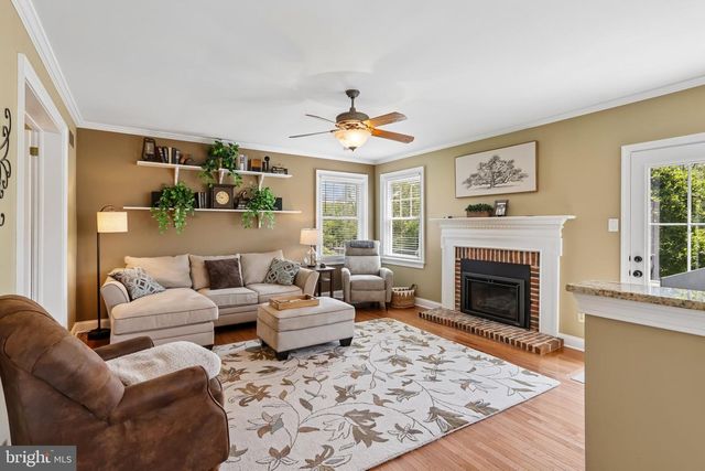 116 LONGWOOD CIR, Doylestown, PA 18901