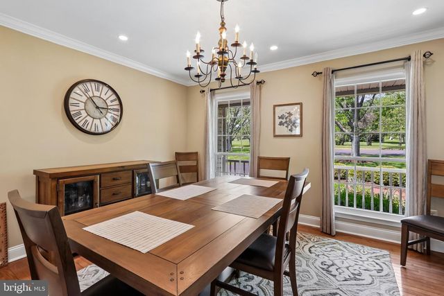 116 LONGWOOD CIR, Doylestown, PA 18901