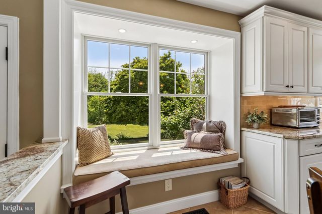 116 LONGWOOD CIR, Doylestown, PA 18901