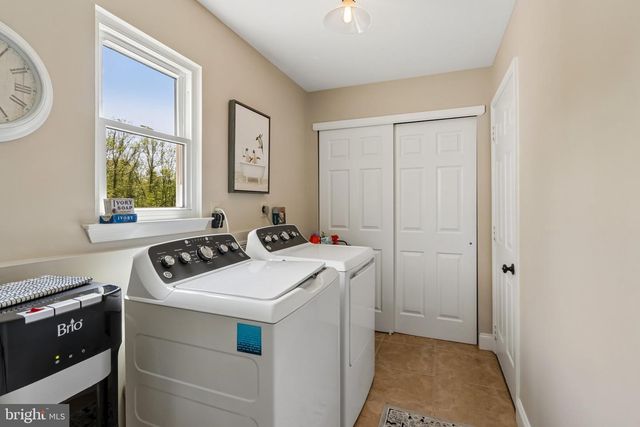 116 LONGWOOD CIR, Doylestown, PA 18901