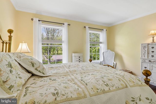 116 LONGWOOD CIR, Doylestown, PA 18901