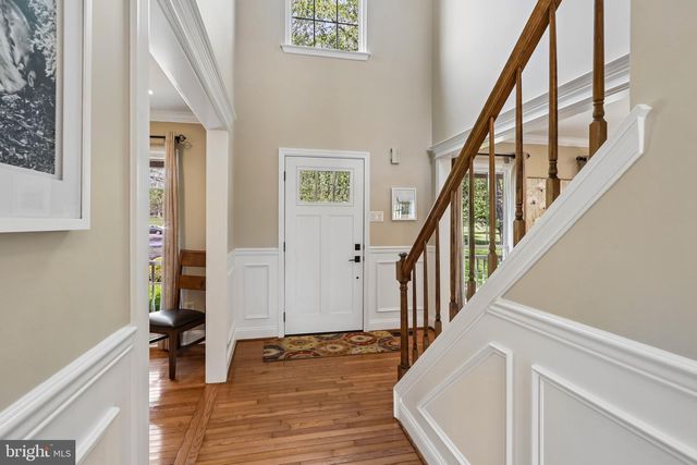 116 LONGWOOD CIR, Doylestown, PA 18901