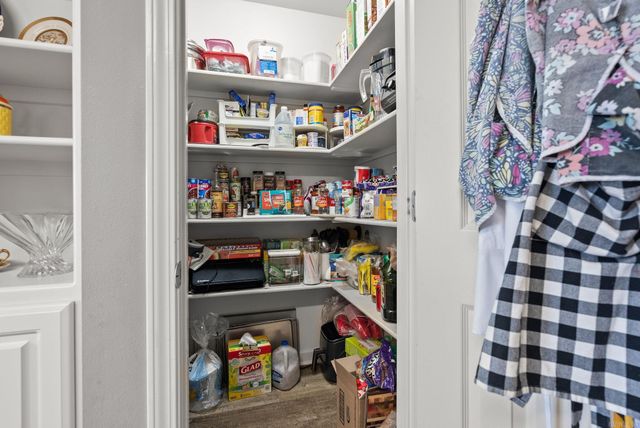 3007 Woodruff Creek Drive, Sherwood, AR 72120