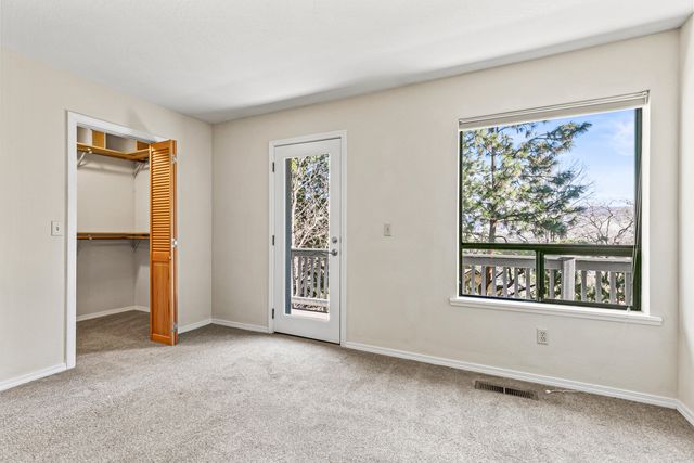 580 Weller Lane, Ashland, OR 97520