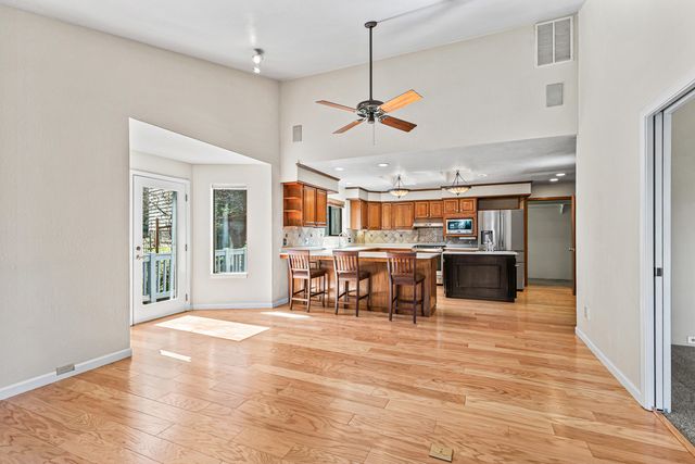 580 Weller Lane, Ashland, OR 97520