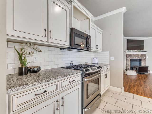 13659 S Quincy Street, Glenpool, OK 74033