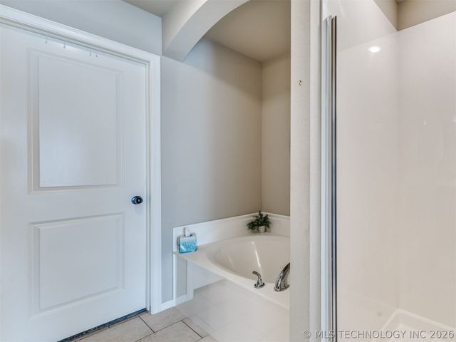 13659 S Quincy Street, Glenpool, OK 74033