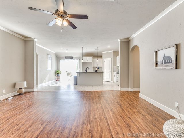 13659 S Quincy Street, Glenpool, OK 74033