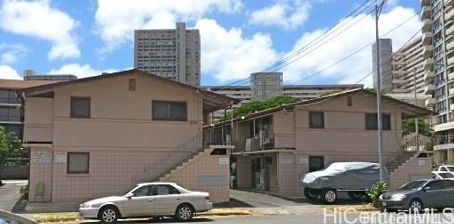 705 Hoawa Street, Honolulu, HI 96826