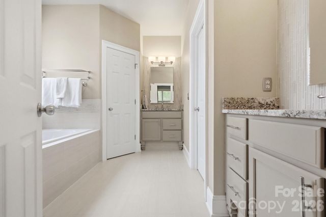 716 Shady Grove Crossing, Fort Mill, SC 29708
