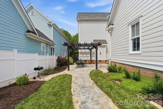 716 Shady Grove Crossing, Fort Mill, SC 29708