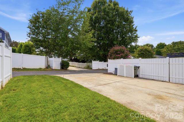 716 Shady Grove Crossing, Fort Mill, SC 29708