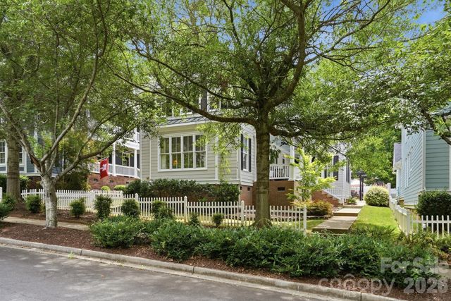 716 Shady Grove Crossing, Fort Mill, SC 29708