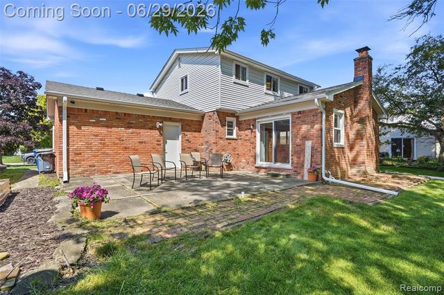 45179 Rudgate Road, Canton, MI 48188