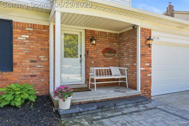 45179 Rudgate Road, Canton, MI 48188