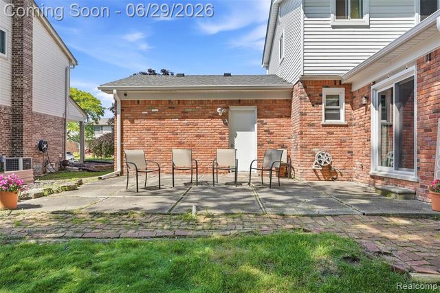 45179 Rudgate Road, Canton, MI 48188
