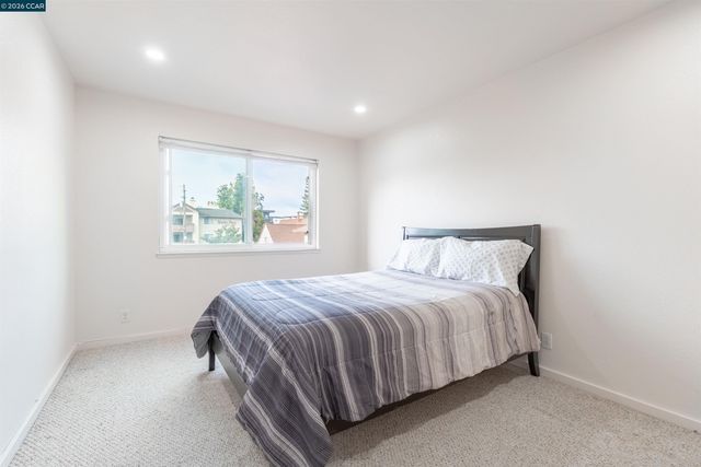 1315 A St 206, Hayward, CA 94541